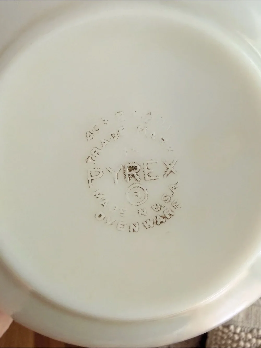 Vintage Pyrex Blue Dots 403 2.5 Quart Mixing Bowl Retro MCM 70s 60s